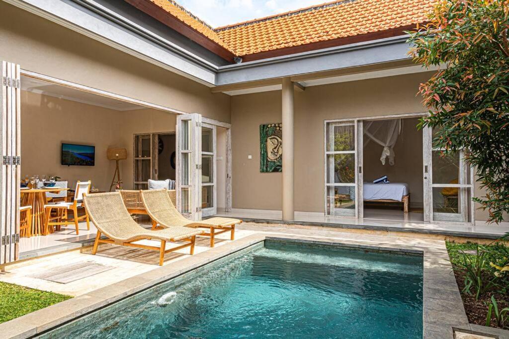Beautiful Private 2Bed Villa 5 Mins To Finns Beach Canggu  Exterior photo